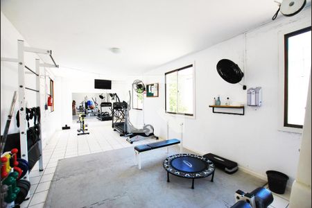 Apartamento para alugar com 82m², 2 quartos e 1 vagaAcademia