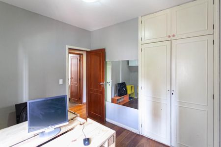 Apartamento para alugar com 180m², 4 quartos e 2 vagas Apartamento para alugar com 180m², 4 quartos e 2 vagasQuarto 2 - armários