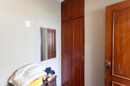 Apartamento para alugar com 180m², 4 quartos e 2 vagas Apartamento para alugar com 180m², 4 quartos e 2 vagasQuarto de serviço