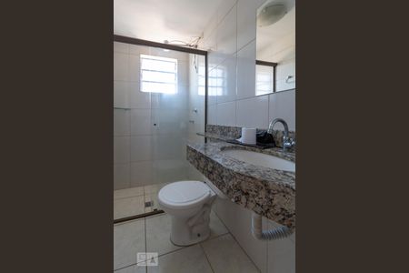 Apartamento à venda com 66m², 3 quartos e 1 vaga Apartamento à venda com 66m², 3 quartos e 1 vagaBanheiro