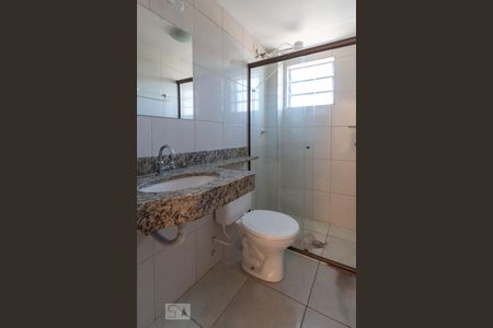 Apartamento à venda com 66m², 3 quartos e 1 vaga Apartamento à venda com 66m², 3 quartos e 1 vagaBanheiro