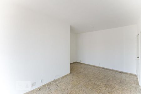 Sala de apartamento para alugar com 3 quartos, 86m² em Vila Isabel, Rio de Janeiro