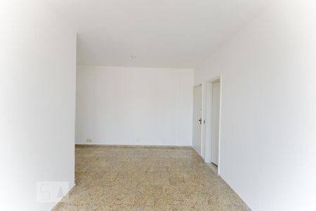 Sala de apartamento para alugar com 3 quartos, 86m² em Vila Isabel, Rio de Janeiro