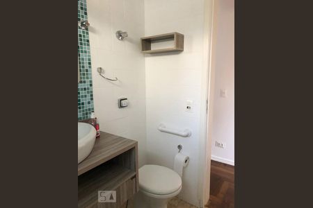 Banheiro de apartamento à venda com 2 quartos, 70m² em Vila Clementino, São Paulo