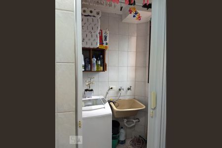 Apartamento à venda com 60m², 2 quartos e 1 vaga Apartamento à venda com 60m², 2 quartos e 1 vagaÁrea de Serviço