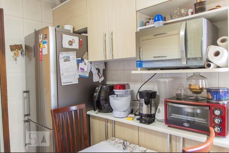 Apartamento à venda com 74m², 3 quartos e 2 vagas Apartamento à venda com 74m², 3 quartos e 2 vagasCozinha