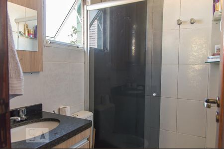 Apartamento à venda com 74m², 3 quartos e 2 vagas Apartamento à venda com 74m², 3 quartos e 2 vagasBanheiro da Suíte