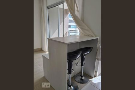 Cozinha de kitnet/studio à venda com 1 quarto, 33m² em Cidade Monções, São Paulo