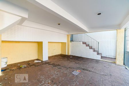 Casa à venda com 100m², 4 quartos e 2 vagas Casa à venda com 100m², 4 quartos e 2 vagasGaragem