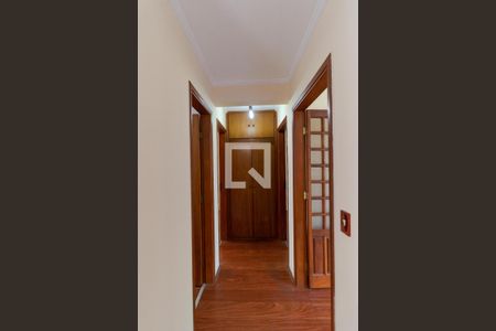 Corredor de apartamento para alugar com 2 quartos, 76m² em Parque Taquaral, Campinas