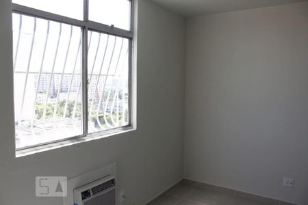 Quarto 2 de apartamento para alugar com 2 quartos, 65m² em Fonseca, Niterói