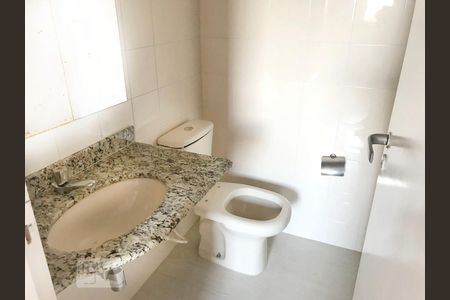 Banheiro Social de apartamento para alugar com 2 quartos, 62m² em Santo Antônio, São Caetano do Sul