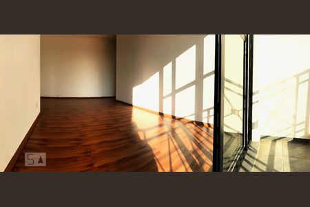 Sala de apartamento para alugar com 2 quartos, 62m² em Santo Antônio, São Caetano do Sul