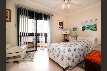 Apartamento à venda com 215m², 4 quartos e 3 vagas Apartamento à venda com 215m², 4 quartos e 3 vagasQuarto 2