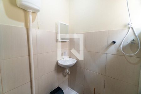 Banheiro Social de casa para alugar com 1 quarto, 13m² em Vila da Saúde, São Paulo