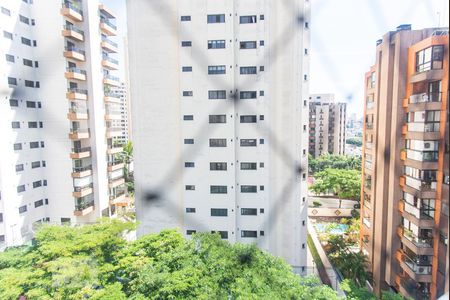 Apartamento à venda com 204m², 4 quartos e 4 vagas Apartamento à venda com 204m², 4 quartos e 4 vagasVista do quarto