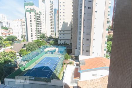 Apartamento à venda com 204m², 4 quartos e 4 vagas Apartamento à venda com 204m², 4 quartos e 4 vagasVista da cozinha