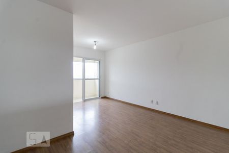 Sala de apartamento para alugar com 3 quartos, 80m² em Vila Firmiano Pinto, São Paulo