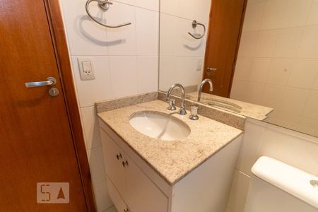 Apartamento para alugar com 80m², 3 quartos e 2 vagas Apartamento para alugar com 80m², 3 quartos e 2 vagasBanheiro Social