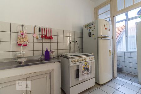 Apartamento à venda com 110m², 4 quartos e sem vaga Apartamento à venda com 110m², 4 quartos e sem vagaCozinha