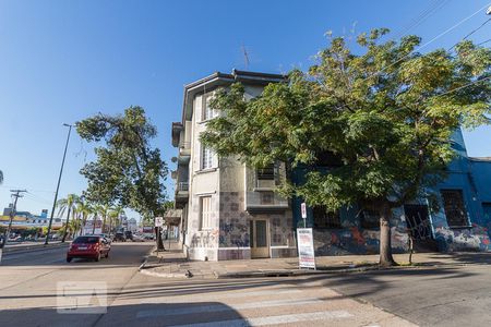 Apartamento à venda com 110m², 4 quartos e sem vaga Apartamento à venda com 110m², 4 quartos e sem vagaFachada