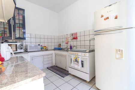 Apartamento à venda com 110m², 4 quartos e sem vaga Apartamento à venda com 110m², 4 quartos e sem vagaCozinha