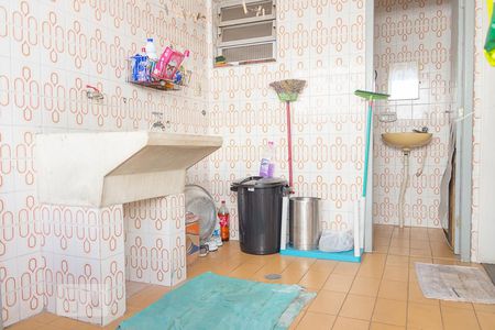 Casa à venda com 200m², 3 quartos e 4 vagasÁrea de Serviço