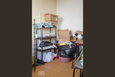 Casa à venda com 200m², 3 quartos e 4 vagasQuarto de Serviço