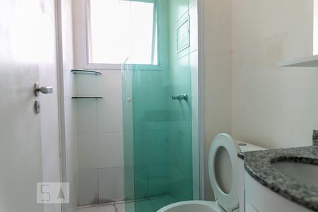 Apartamento à venda com 56m², 2 quartos e 1 vaga Apartamento à venda com 56m², 2 quartos e 1 vagaBanheiro