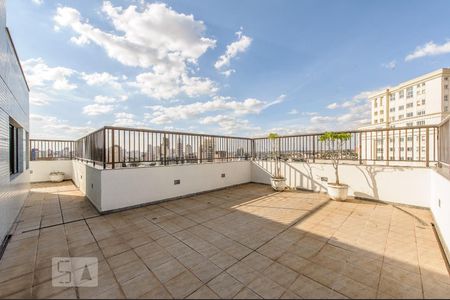Apartamento à venda com 223m², 4 quartos e 3 vagas Apartamento à venda com 223m², 4 quartos e 3 vagasÁrea Comum - Área Externa Salão de Festas
