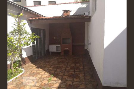 Casa à venda com 300m², 3 quartos e 8 vagas Casa à venda com 300m², 3 quartos e 8 vagasChurrasqueira