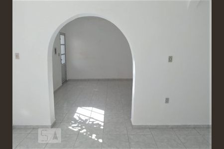 Casa à venda com 300m², 3 quartos e 8 vagas