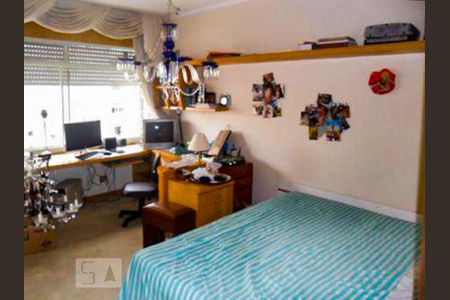 Apartamento à venda com 200m², 3 quartos e 1 vagaQuarto