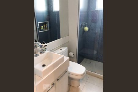 Apartamento à venda com 84m², 2 quartos e 1 vaga Apartamento à venda com 84m², 2 quartos e 1 vagaBanheiro