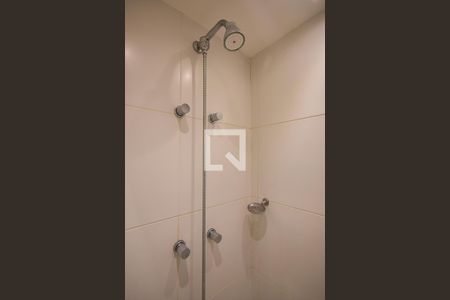 Apartamento à venda com 40m², 1 quarto e 1 vagaChuveiro do Banheiro da Suíte