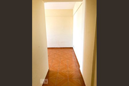 Apartamento à venda com 64m², 2 quartos e 2 vagasCorredor
