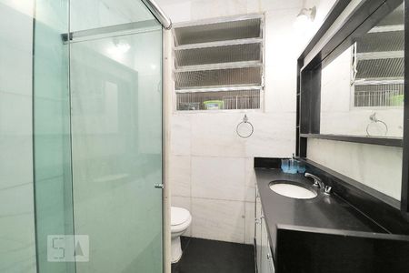 Apartamento para alugar com 110m², 2 quartos e sem vaga Apartamento para alugar com 110m², 2 quartos e sem vagaBanheiro Social