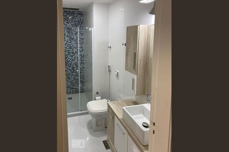 Apartamento à venda com 75m², 2 quartos e 2 vagasBanheiro