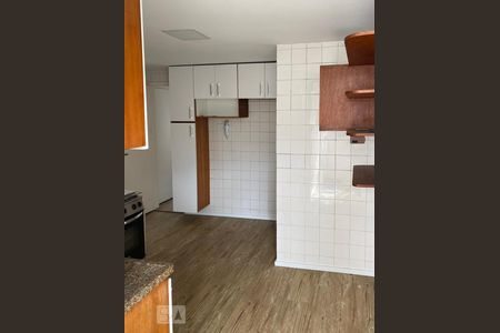 Apartamento à venda com 75m², 2 quartos e 2 vagasCozinha
