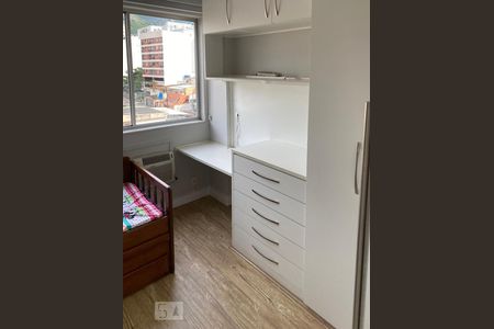 Apartamento à venda com 75m², 2 quartos e 2 vagasQuarto