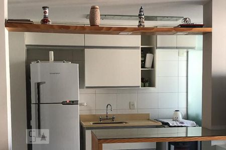 Cozinha de apartamento para alugar com 2 quartos, 70m² em Barra da Tijuca, Rio de Janeiro