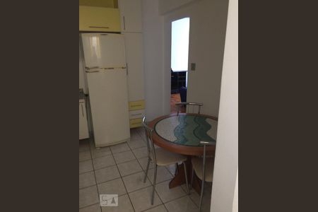 Apartamento à venda com 60m², 2 quartos e 1 vaga Apartamento à venda com 60m², 2 quartos e 1 vagaCozinha