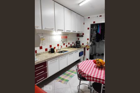 Apartamento à venda com 70m², 3 quartos e 1 vaga Apartamento à venda com 70m², 3 quartos e 1 vagaCozinha
