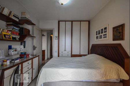 Apartamento à venda com 211m², 4 quartos e 3 vagasSuíte 02