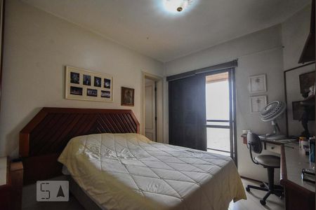 Apartamento à venda com 211m², 4 quartos e 3 vagasSuíte 02