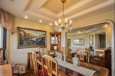 Apartamento à venda com 211m², 4 quartos e 3 vagasSala de Jantar