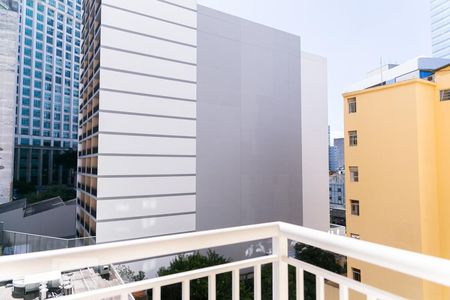 Sacada de kitnet/studio para alugar com 1 quarto, 28m² em Liberdade, São Paulo