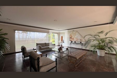 Apartamento à venda com 126m², 3 quartos e 2 vagas Apartamento à venda com 126m², 3 quartos e 2 vagasHall de entrada