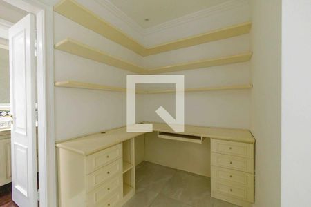 Apartamento para alugar com 400m², 4 quartos e 3 vagasSuíte 2