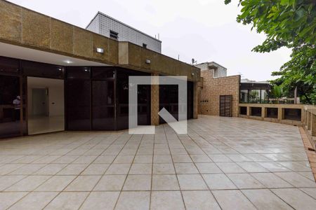 Apartamento para alugar com 400m², 4 quartos e 3 vagasVaranda